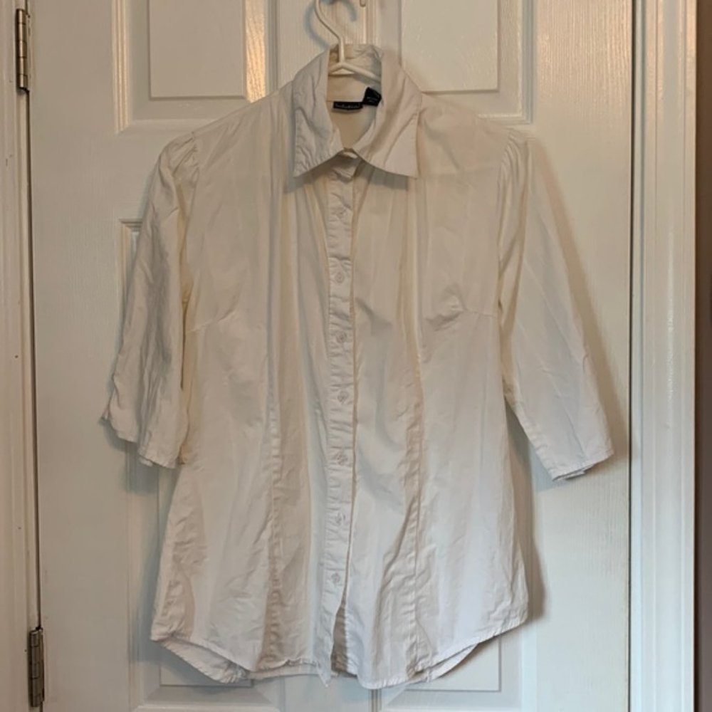 White fitted blouse
